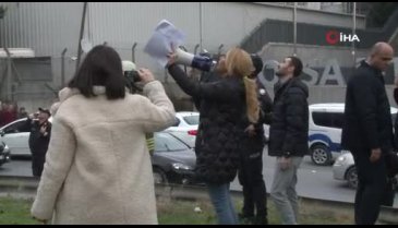 Müge Anlı ve Esra Erol intihar etmek isteyen şahsı vazgeçirmeye çalıştı