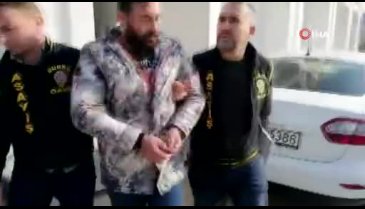 Bursa'da 'Dur' ihtarına uymayarak polisi yaralayan sürücü tutuklandı