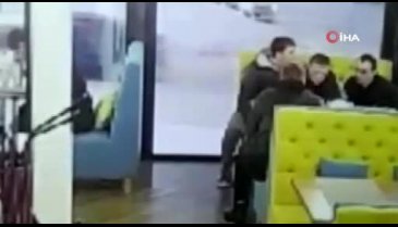 Rusya'da iş görüşmesinde sinirlenen şahıs ortağına ateş etti