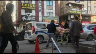 Öldürdüğü kadını kanepede sakladı
