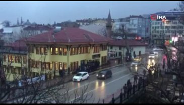 Bursa'da kitap okuyana ulaşım bedava kampanyasına büyük ilgi