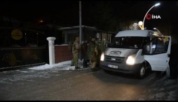 Güvenlik korucuları çığ bölgesine gönderildi