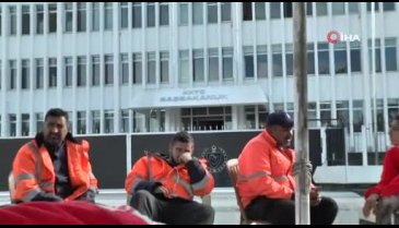Eski havalimanı çalışanları ölüm orucuna başladı