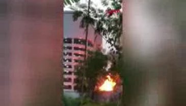 Tayland'da bir asker kalabalığa ateş açtı