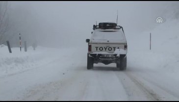 Kar yağışı Bursa'da ulaşımı olumsuz etkiledi