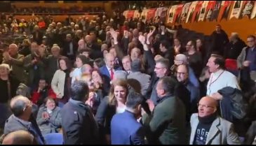 CHP Bursa'da seçimin galibi İsmet Karaca oldu