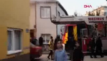 Bursa'da korkutan yangın! Mahalleliyi sokağa döktü
