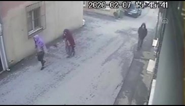 Bursa'da yatak odası hırsızları yakayı ele verdi