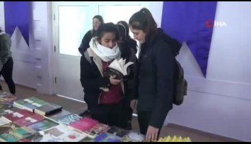 Bursa Mustafakemalpaşa'da kitap günleri başladı