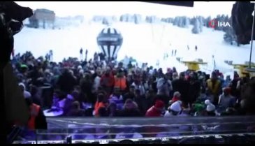 Bursa Winterfest 16 saat aralıksız müzik ile sona erdi