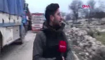 Siviller bombardımandan kaçarken uzun kuyruklar oluşturdu