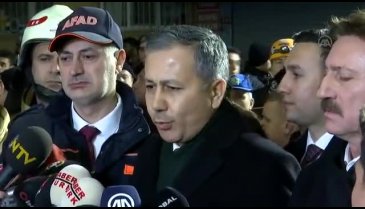 Vali Yerlikaya: "Enkazın altında hiç kimsenin olmadığını düşünüyoruz"