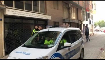 Bursa'da uzman çavuş, bıçaklı saldırıda yaralandı