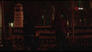 Belediye önünde tinerle kendini yakmaya çalıştı
