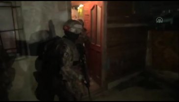 Bursa'da DEAŞ'ın sözde istihbaratçısı da yakalandı