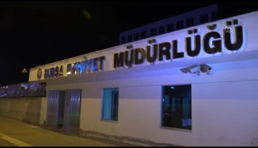 Bursa'da yakalanan DEAŞ'lı yöneticinin eşi ve oğlu da gözaltına alındı