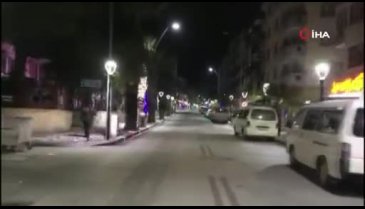 Manisa'da 5.0 büyüklüğünde deprem! Bursa da sallandı