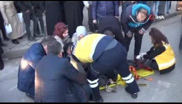 Bursa'da yaya geçidinde öğrenciye araç çarptı