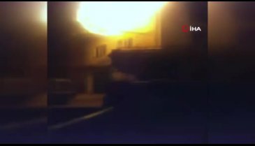 Sünger ve koltuk kılıfı imalathanesi alev alev yandı
