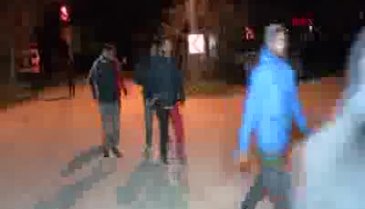 Avrupa kapıları açıldı! Göçmenler sınıra yürüyor