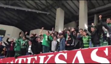 Frutti Extra Bursaspor, Teksüt Bandırma'yı yendi