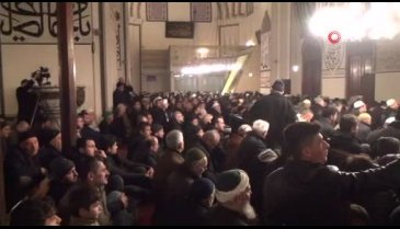 Bursa'daki camilerde Mehmetçik için 'zafer' duası