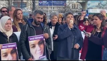 Bursa'da kadınlar Ulviye H. cinayetine tepki gösterdi