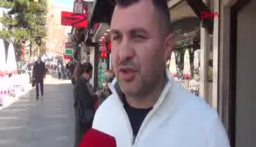 Genç kadın, tartıştığı erkeği defalarca tokatladı