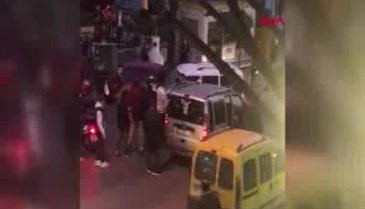 Yol verme kavgası kameraya yansıdı