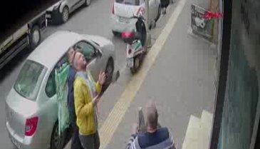 İkinci kattan düşen genç kız öldü