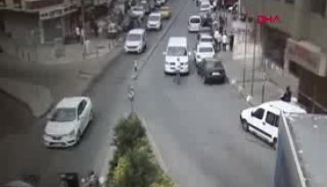 Öldüren yumruk kamerada!