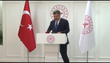 Sağlık Bakanı Koca açıkladı! Türkiye'de corona virüsten ilk can kaybı