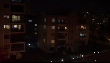Bursa'da 21.00'de yine herkes balkona çıktı!