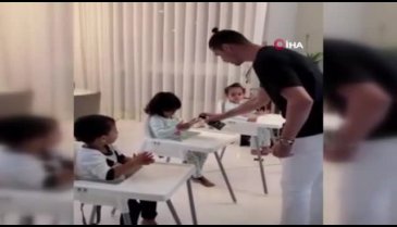 Cristiano Ronaldo'dan 'Evde kal' çağrısı
