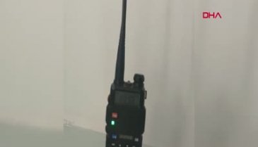 Sahilde masa kurup okey oynayanları polis uyardı