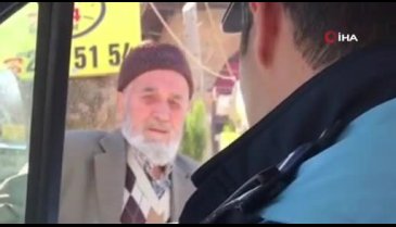 Yasağa uymayan vatandaşları zabıtalar uyardı