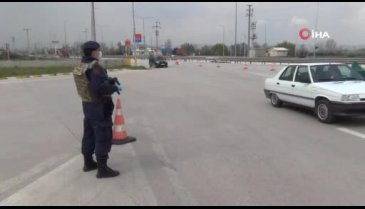 Bursa'da jandarma alarma geçti, kontrol noktası oluşturdu
