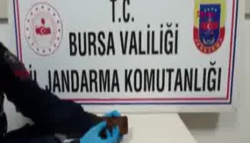 Bursa'da 2300 yıllık Tevratı satarken yakalandı