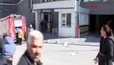 Esenyurt'ta bir binada patlama -2