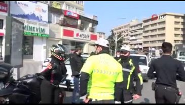 Bursa'da motosikletli gençler yasağa rağmen şehir turu attılar