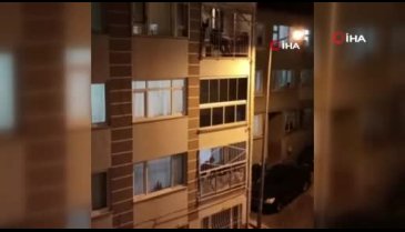 Bursa'da balkonda fasıl gecesi düzenlediler