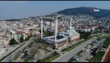 Bursa Hüdavendigar Parkı sessizliğe gömüldü