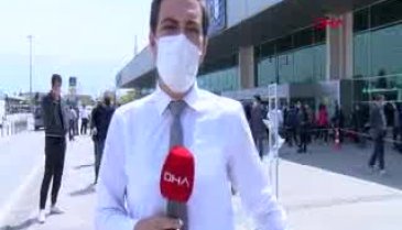 Bursa Terminali'nde metrelerce 'seyahat izin belgesi' kuyruğu oluştu