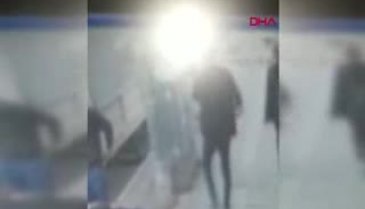 Bursa'da cüzdan hırsızlığı kamerada