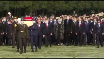 Meclis 100 yaşında! Anıtkabir ve TBMM'de tören...