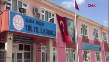 Bursa'da okullarda marşlar çalındı