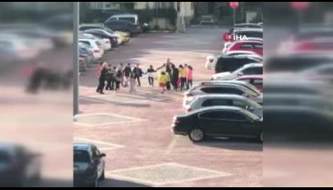 Sokağa çıkma kısıtlamasına rağmen halay çektiler!