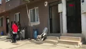 Bursa'da evine girip, boğazını sıkan maskeli saldırganı sırtından bıçakladı