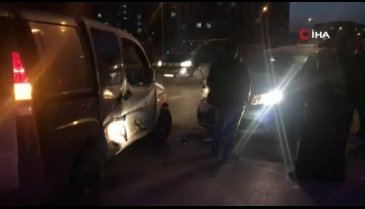 Bursa'da kırmızı ışık ihlali yapan sürücü kaza yaptı: 2 yaralı