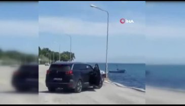 Kiraladığı lüks cipi denize attı